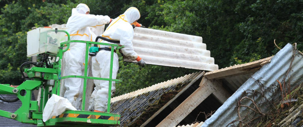 Ruszył nabór na wymianę pokryć dachowych wykonanych z materiałów zawierających azbest