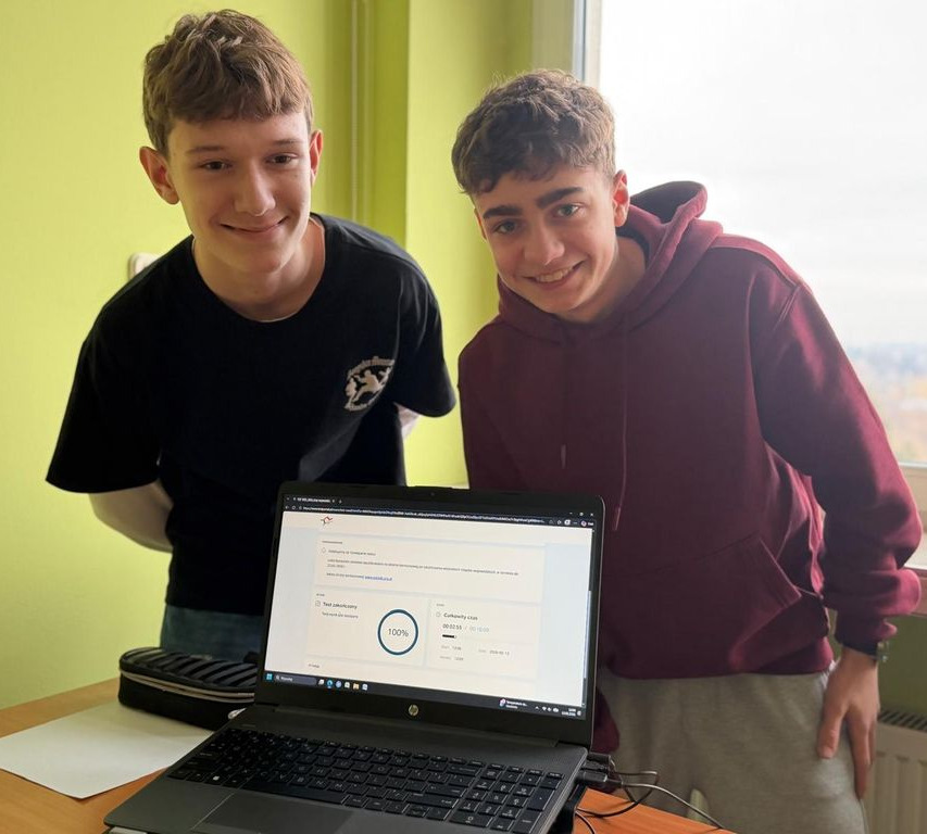 Europejski Quiz Finansowy – drużyna z SP 3 w w ścisłej czołówce!