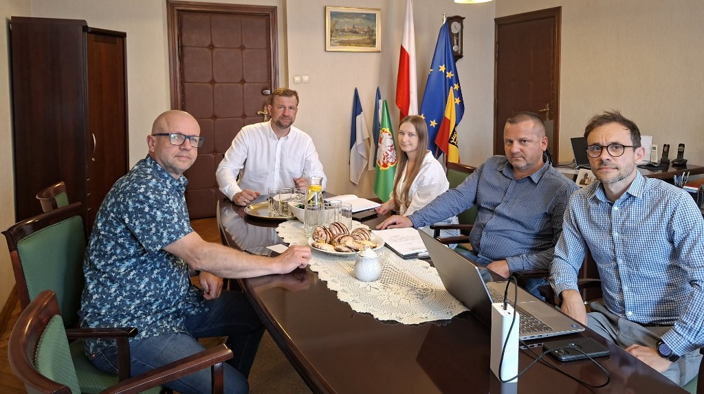Spotkanie w sprawie modernizacji oświetlenia ulicznego