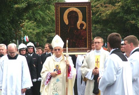 Peregrynacja Matki Bożej w kopii Obrazu Jasnogórskiej Pani w Dekanacie Koźmińskim